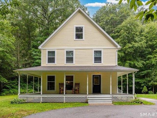 4 bedroom, New Hartford CT 06057 105574957