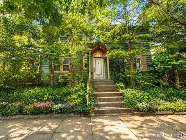 4 bedroom, New Haven CT 06511 105425940