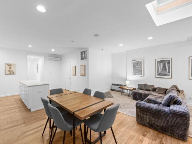 4 bedroom, New York NY 10003 LS90918786