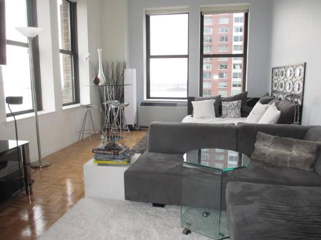 4 bedroom, New York NY 10280 LS93094529