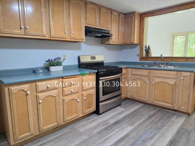 4 bedroom, Newcomerstown OH 43832 LS105670587