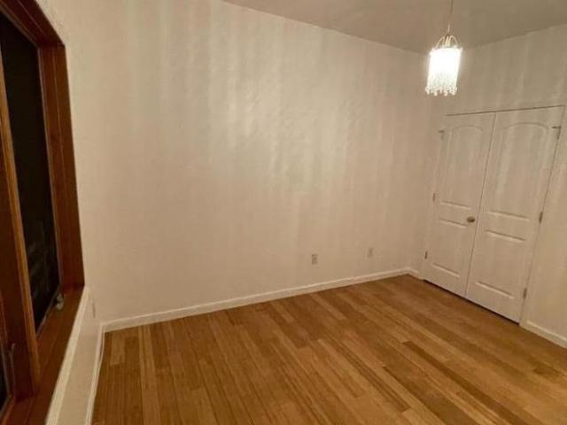 4 bedroom, Newark NJ 07105 101787158