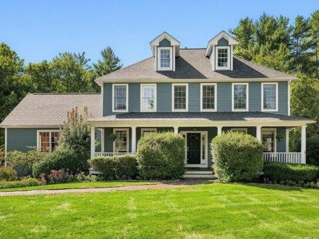 4 bedroom, Newfields NH 03856 105648438