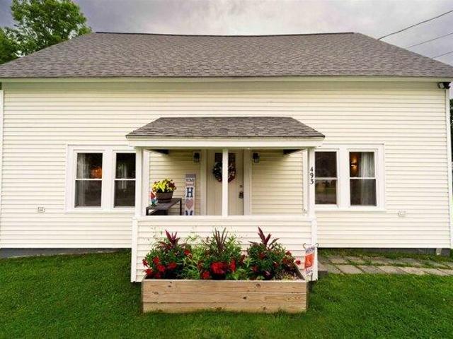 4 bedroom, Newport NH 03773 105441614