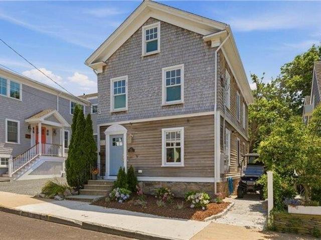4 bedroom, Newport RI 02840 105681445