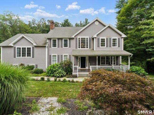 4 bedroom, Newtown CT 06482 105442384