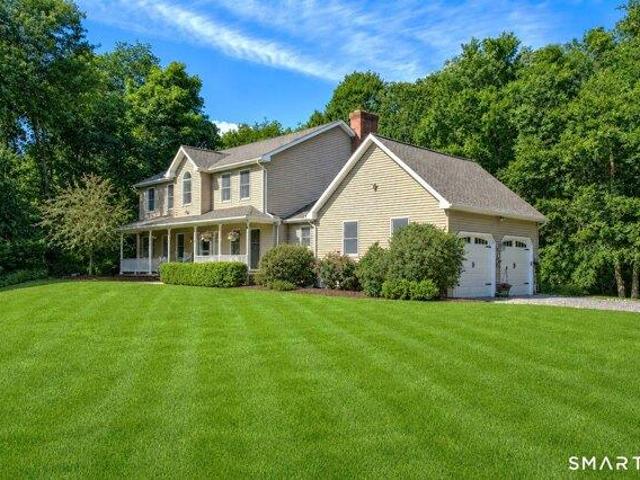 4 bedroom, Newtown CT 06482 105574809
