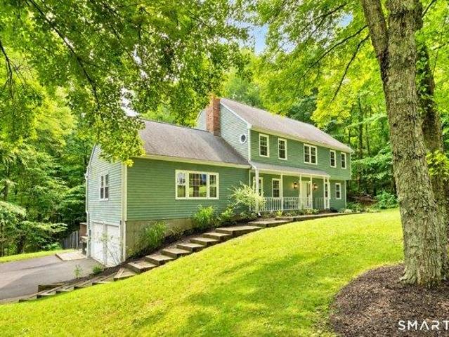4 bedroom, Newtown CT 06482 105589703
