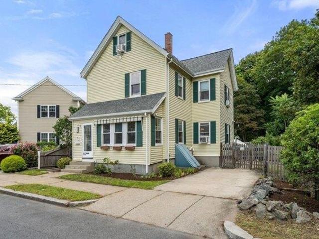4 bedroom, Newton MA 02458 105537469