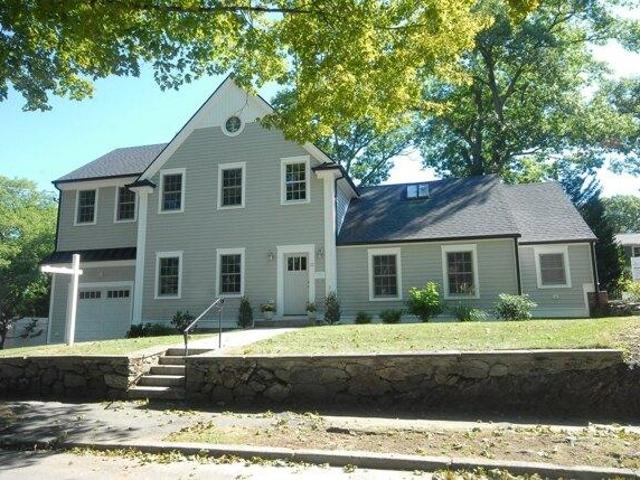 4 bedroom, Newton MA 02464 105367100