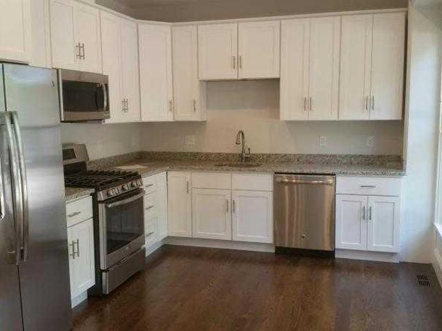 4 bedroom, Newton MA 02462 98395958