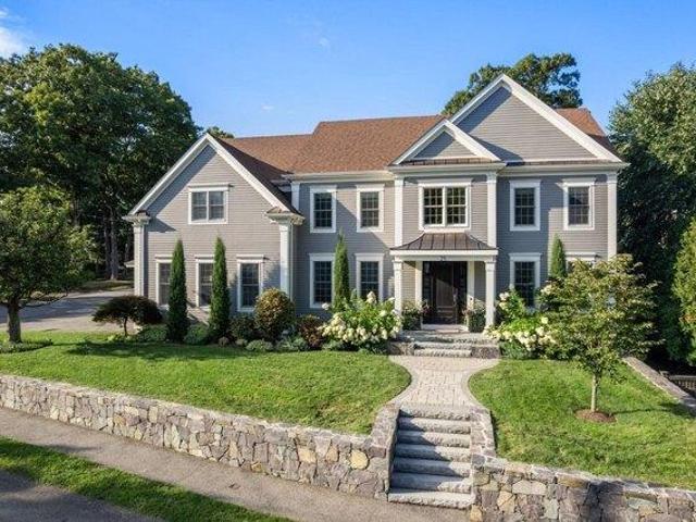 4 bedroom, Needham MA 02492 105424325