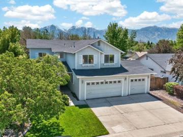 4 bedroom, NV NV 102272134