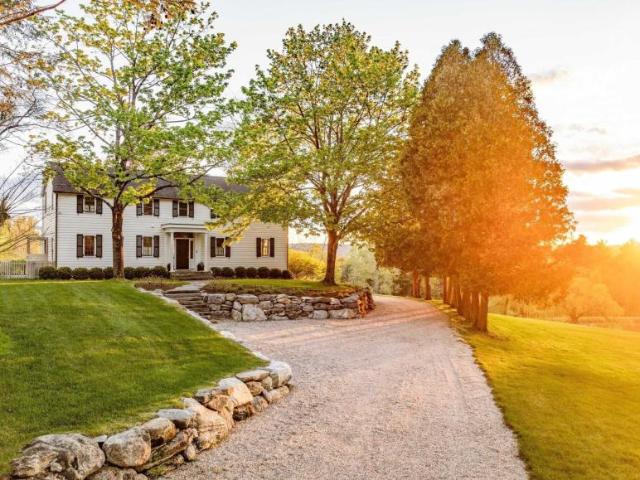 4 bedroom, NY NY 102468846