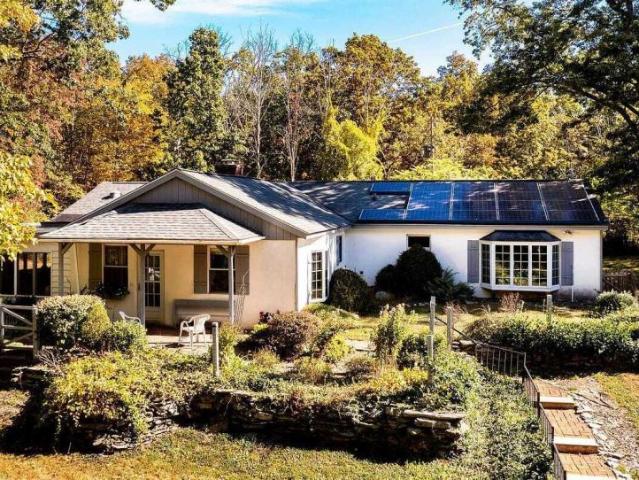 4 bedroom, NY NY 102587659