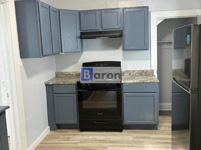 4 bedroom, South Bend IN 46613 105299312