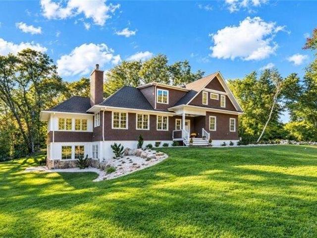 4 bedroom, South Kingstown RI 02879 105577318