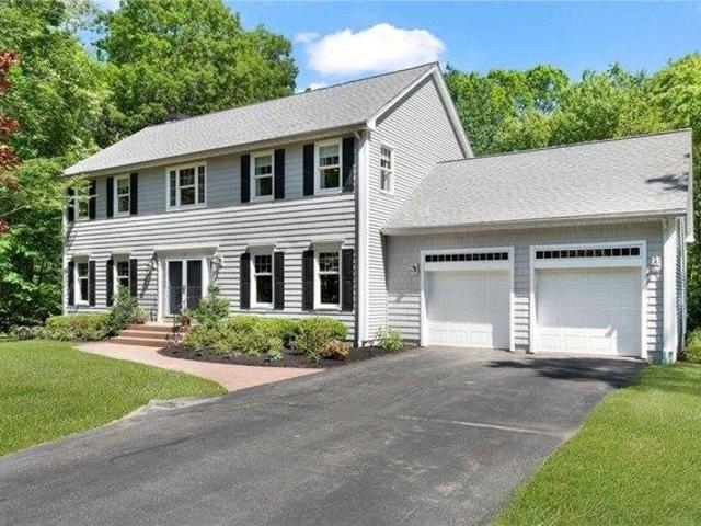 4 bedroom, South Kingstown RI 02892 104922194