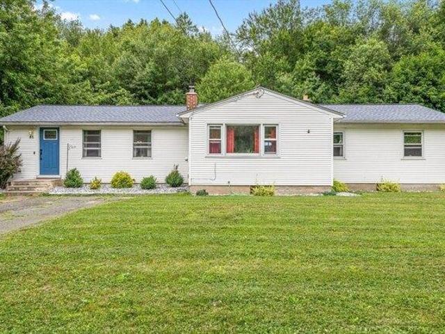 4 bedroom, South Hadley MA 01075 104570799