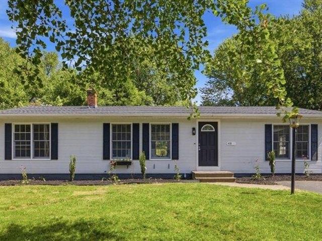4 bedroom, South Hadley MA 01075 105385455