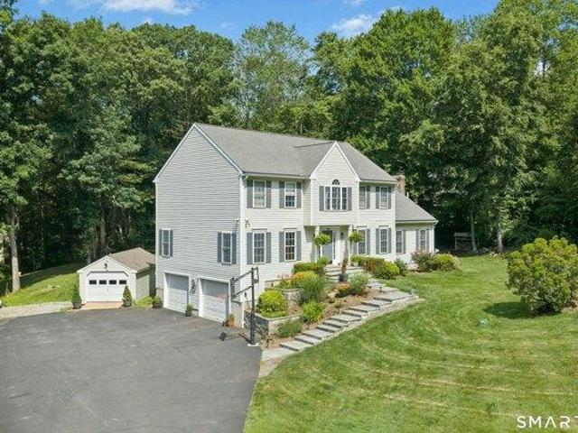 4 bedroom, Southbury CT 06488 104542320