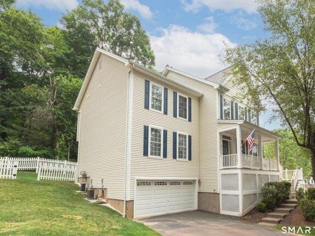 4 bedroom, Southbury CT 06488 104715496