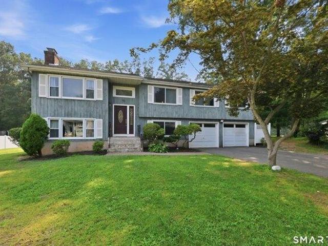 4 bedroom, Southington CT 06489 104567781