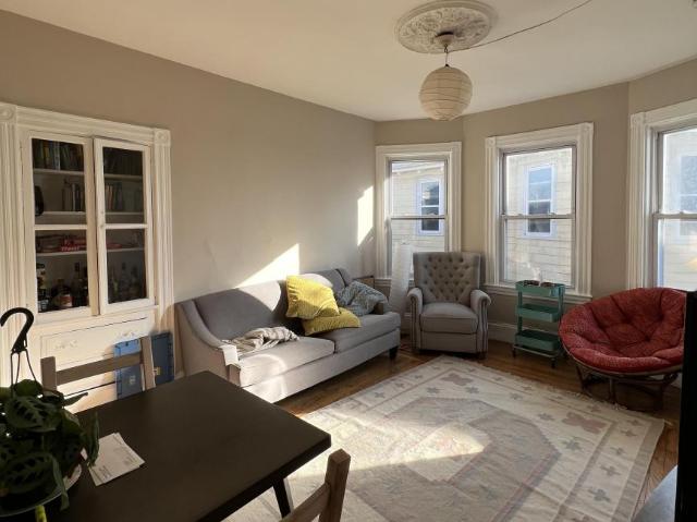 4 bedroom, Somerville MA 02144 98395233