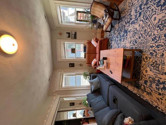4 bedroom, Somerville MA 02144 LS100703615