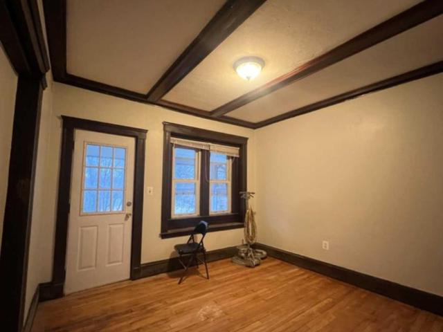 4 bedroom, Somerville MA 02144 LS98396439