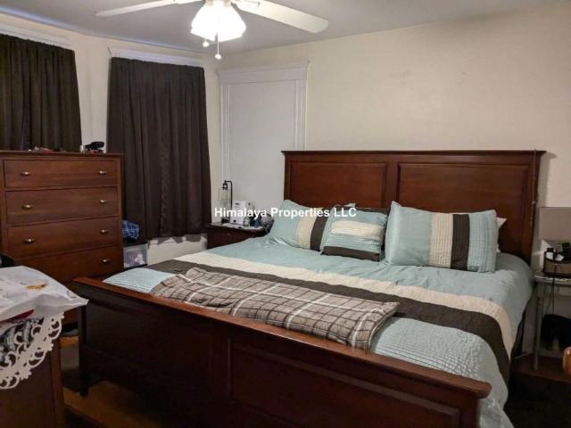 4 bedroom, Somerville MA 02144 LS98397002