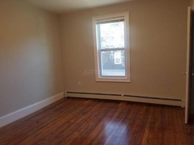 4 bedroom, Somerville MA 02145 101777818