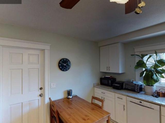 4 bedroom, Somerville MA 02145 LS98396027