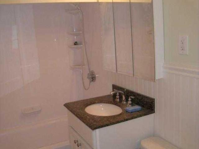 4 bedroom, Somerville MA 02145 LS98396088