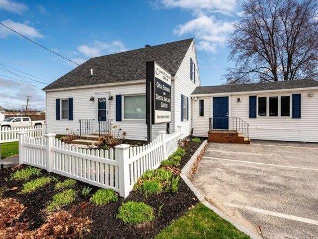 4 bedroom, Somersworth NH 03878 105561673