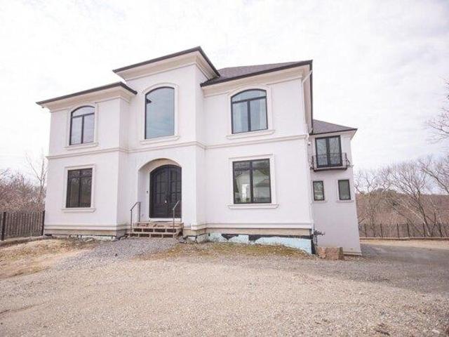 4 bedroom, Saugus MA 01906 105476377