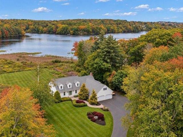 4 bedroom, Saco ME 04072 105872012