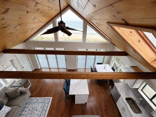 4 bedroom, Salisbury MA 01952 105630297