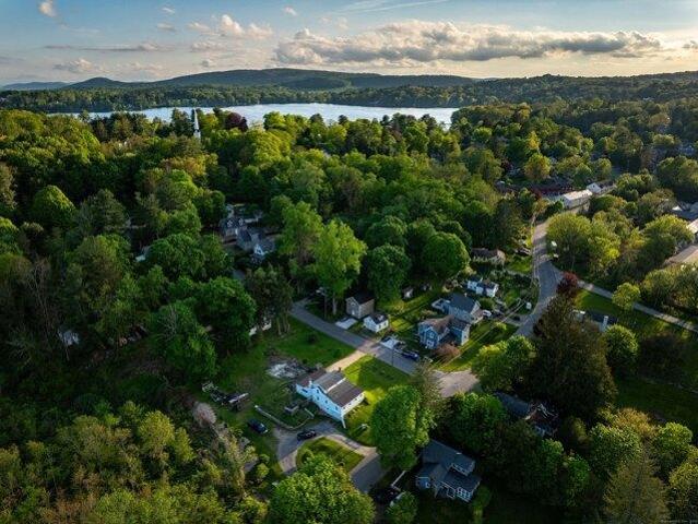 4 bedroom, Salisbury CT 06039 104261715