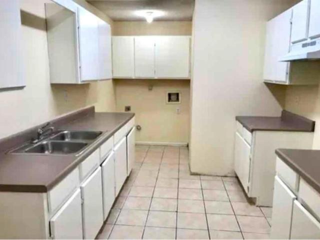 4 bedroom, San Antonio TX 78239 LS105482363