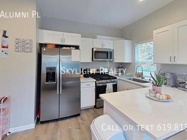 4 bedroom, San Diego CA 92115 97327982