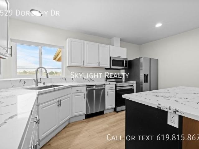 4 bedroom, San Diego CA 92115 98414775