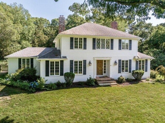 4 bedroom, Sandwich MA 02537 105404111