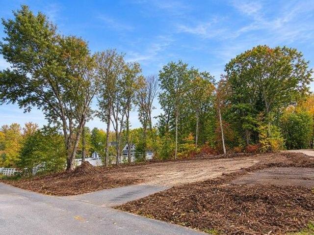 4 bedroom, Scarborough ME 04074 105832348