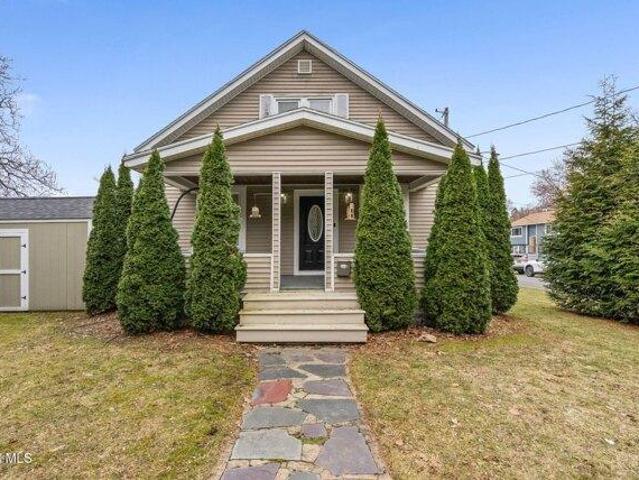4 bedroom, Schenectady NY 12304 105319748