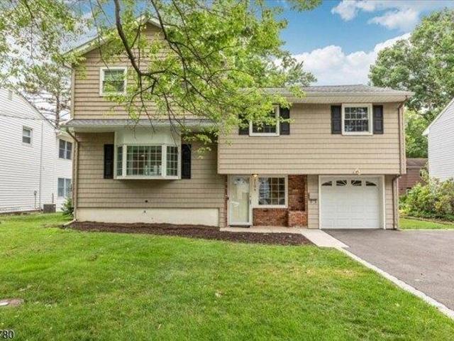 4 bedroom, Scotch Plains NJ 07076 104540906