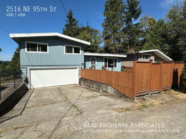 4 bedroom, Seattle WA 98115 105209508