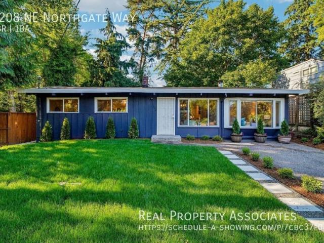 4 bedroom, Seattle WA 98125 105845409