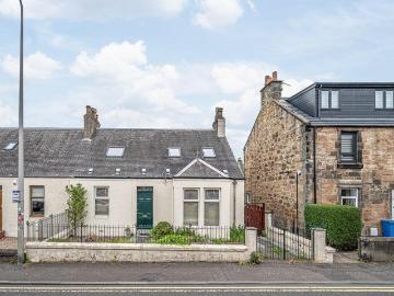 4 bedroom semi detached villa house for sale