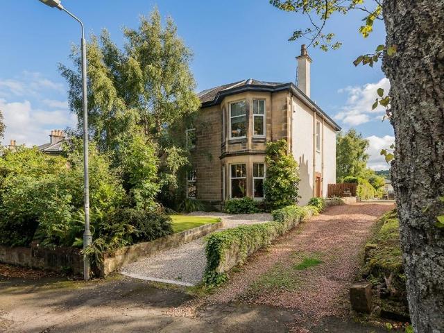 4 bedroom semi detached villa house for sale
